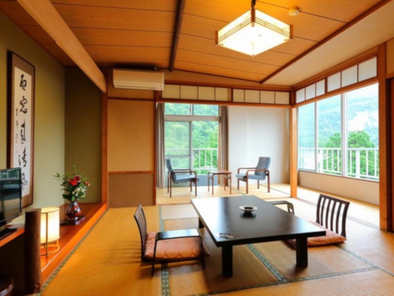 Unzen Iwaki Ryokan Hotel ภายนอก รูปภาพ